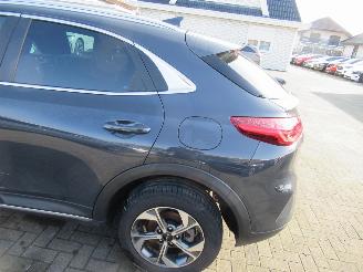 Kia Xceed 1.0T-GDI 32.459km!! Airco Navi Camera CruiseControl.... picture 11