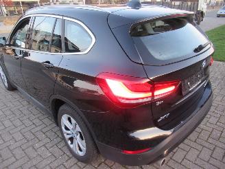 Vaurioauto  passenger cars BMW X1 X-DRIVE25E Aut.AWD PluginHybrid Climatronic Leer Navi Camera StoelVerwarming....... 2022/1