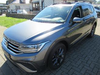 krockskadad bil auto Volkswagen Tiguan Allspace 2.0TDI 45.020km!! Climat Navi Camera Panorama-Schuifdak..... 2022/12