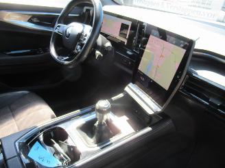 Renault Austral 1.2T 130pk MildHybrid TECHNO Climatronic HalfLeer Panorama-D Navi 360Cam ...... picture 14