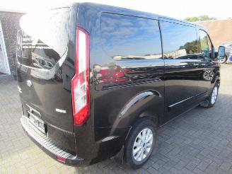 Voiture accidenté Ford Custom Transit Custom 2.0D EcoBlueHybrid DubbelCabine 5-Zits Airco Camera StoelVerwarming... 2021/9