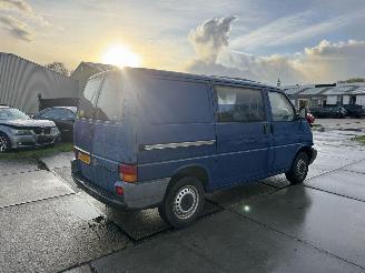 Volkswagen Transporter 1.9 TD picture 3