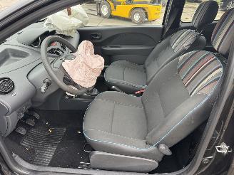 Renault Twingo 1.2 16v  Collection picture 5