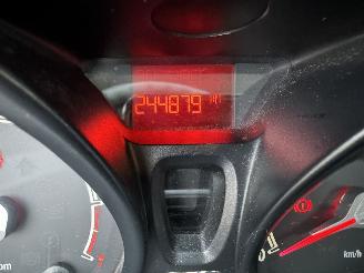 Ford Fiesta 1.4 Trend picture 7