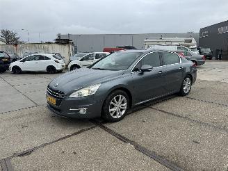 Voiture accidenté Peugeot 508 2.0 HDI  Hybrid 4x4 Full option 2012/6