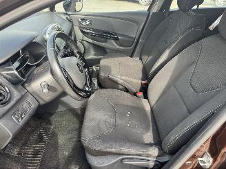 Renault Clio Estate 0.9 TCe picture 5