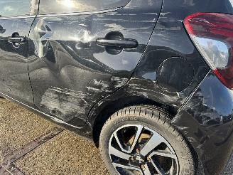 Peugeot 108 1.0 e-VTI ALLURE picture 18