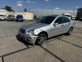  Mercedes C-klasse 200 K Avantgarde 2000/8