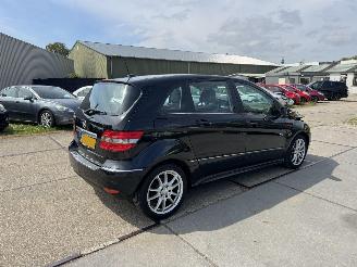 Mercedes B-klasse B180 automaat picture 3
