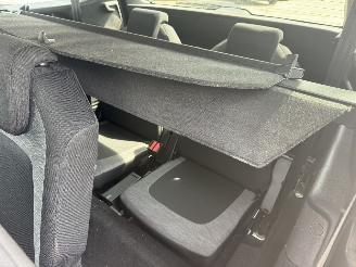 Citroën Grand C4 Picasso 1.2 Pure tech Business picture 12