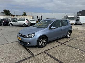 Schadeauto Volkswagen Golf 1.2 TSI Highline 2010/5