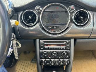 Mini Cabrio 1.6 Cooper Chilli picture 7