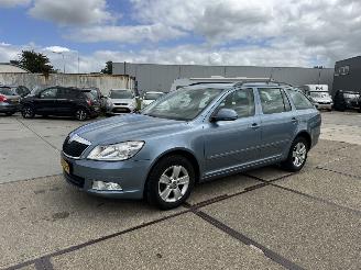 Voiture accidenté Skoda Octavia 1.6 TDI Greentech Ambition Busin. Line 2012/1