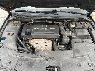 Toyota Avensis 2.0 VVTi WAGON picture 12