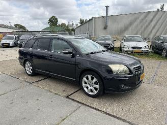 Toyota Avensis 2.0 VVTi WAGON picture 2