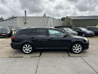 Toyota Avensis 2.0 VVTi WAGON picture 18