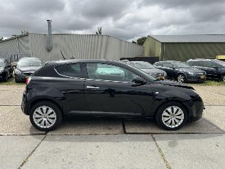 Alfa Romeo MiTo 0.9 Twin Air Esclusivo picture 16