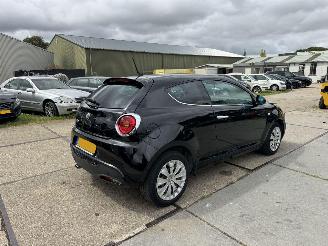 Alfa Romeo MiTo 0.9 Twin Air Esclusivo picture 3