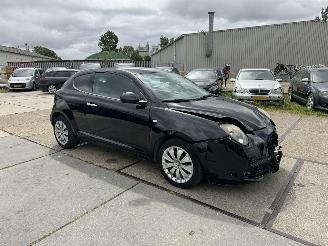 Alfa Romeo MiTo 0.9 Twin Air Esclusivo picture 2