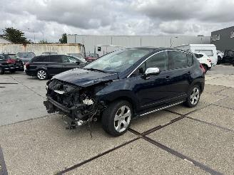 krockskadad bil auto Peugeot 3008 1.6 THP GT Aut. 2010/9