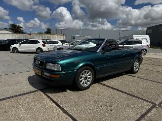 krockskadad bil auto Audi 80 2.3 Aut. Cabrio 1992/1