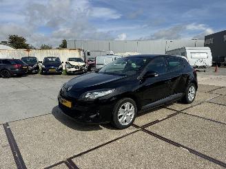 Avarii autoturisme Renault Mégane 1.6 Parisienne 2011/3