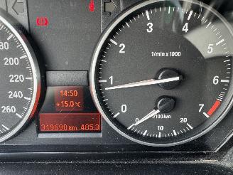 BMW 3-serie 318i Touring picture 7