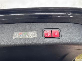 Mercedes GLC 300 de 4MATIC Off-Roader PANO leder picture 19