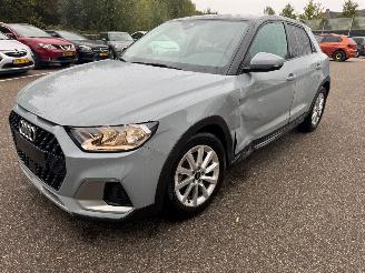 Audi A1 Citycarver 1.0 Keyless entry & Go Virtual NAVI picture 12