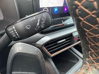 Cupra Leon Cupra Leon Pano Kuipstoelen sfeer verlichting picture 35