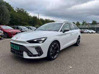 uszkodzony samochody osobowe Cupra Leon 150pk Led Leder Nieuwe Type 2025/5