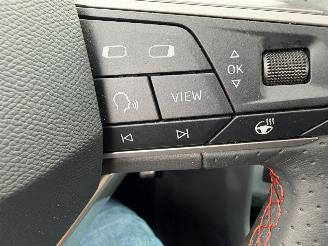 Seat Ateca FR 1.5 150PK automaat LEDER LED DODEHOEK KEYLESS ENTRY & GO picture 36