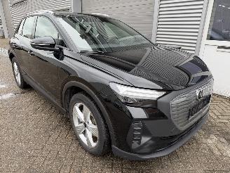 Audi Q4 Audi Q4 e-tron 35 e-tron Pano Leder picture 5