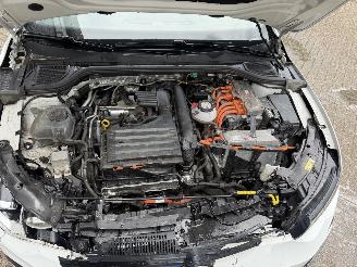Volkswagen Golf Golf 1.4 eHybrid OPF DSG GTE picture 15
