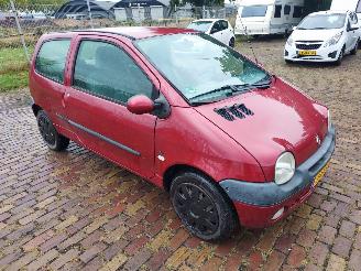 Auto incidentate Renault Twingo 1.2 privilege 2006/4
