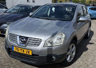 Schadeauto Nissan Qashqai 2.0i benzine 4 Wheel Drive + Apk Leder bekleding 2007/3