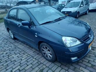Coche accidentado Suzuki Liana 1.6 Airco + Apk 2004/3