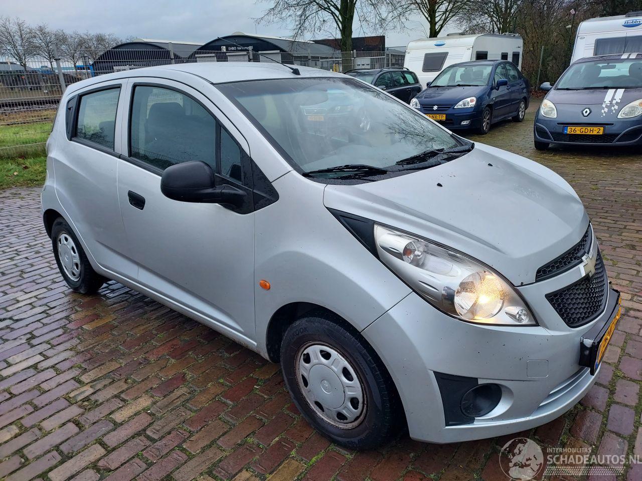 Chevrolet Spark GERESERVEERD  1.0  5 deurs Airco