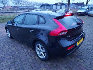 Volvo V-40 1.6 D2 Momentum diesel Div opties picture 4