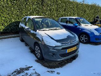 skadebil auto Citroën C3 1.2 VTI Tendance 2013/12