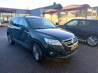 krockskadad bil auto Volkswagen Tiguan 1.4 TSI sport en style 2010/12