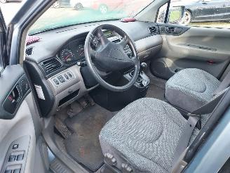 Mitsubishi Space-wagon GERESERVEERD  7 persoons 1e eigenaar 176000 km picture 5