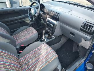 Volkswagen Polo Fox 1.4 + APK picture 6