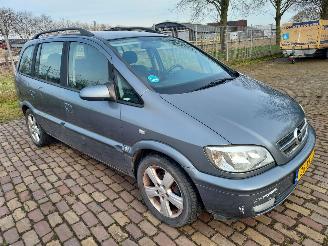 Voiture accidenté Opel Zafira 7 persoons + Automaat 2004/3