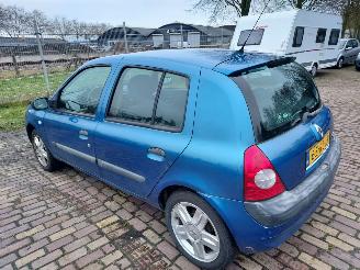 Renault Clio 5 deurs 1.2 16V Dynamique Luxe picture 4