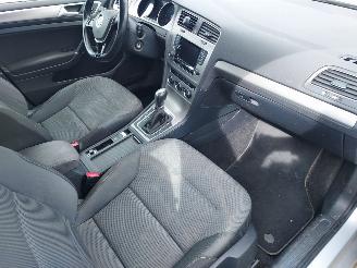 Volkswagen Golf AUTOMAAT  1.6 TDI Confortline + Apk picture 9