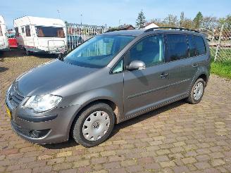 uszkodzony samochody osobowe Volkswagen Touran AUTOMAAT  1.4 TSI Optive 2007/12