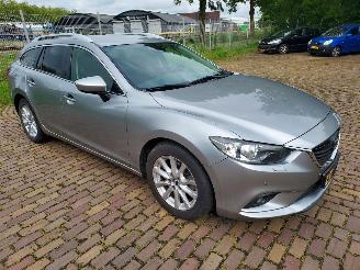 Vaurioauto  passenger cars Mazda 6 2.2 D Sky Line AUTOMAAT + Apk 2014/9