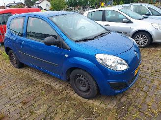 krockskadad bil auto Renault Twingo 1.2 Apk en Airco 2008/11