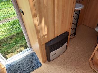 Home Car  466 H + Voortent Frans bed Rondzit picture 13